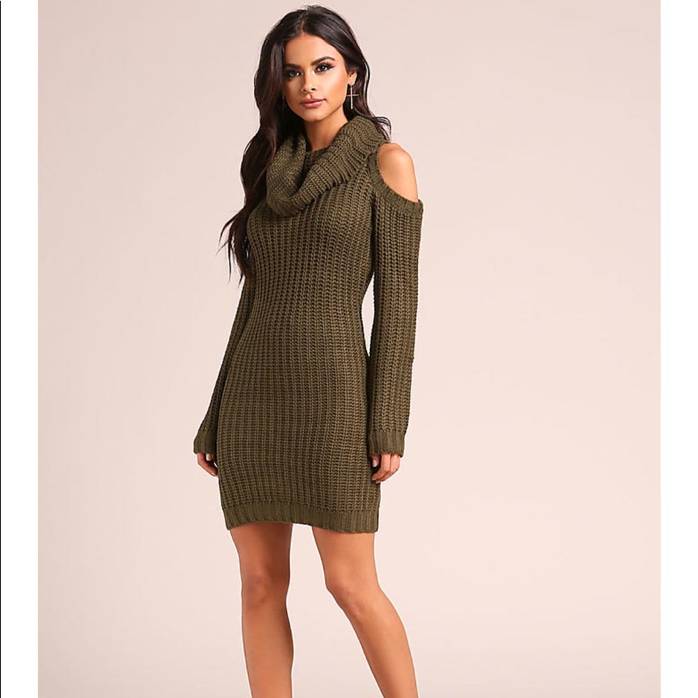 NEW WITH TAGS open should turtle neck dress